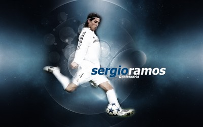 9D体育快讯-伯贝任意球双响炮