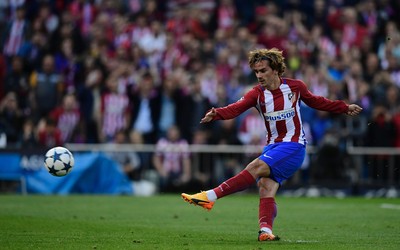 9D体育精华-罗梅罗这脚射门势大力沉